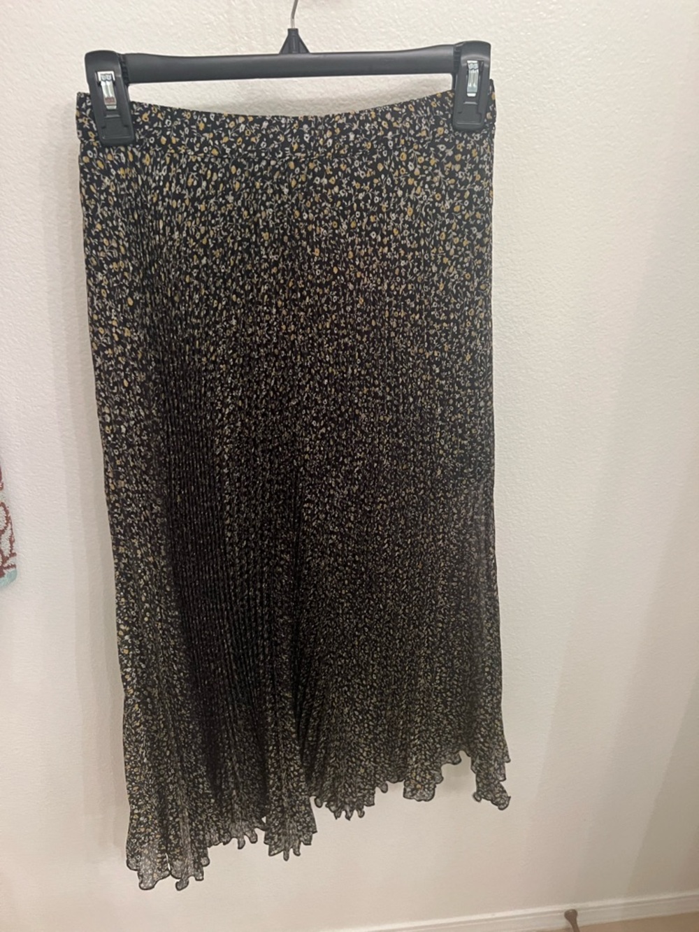 Abercrombie & Fitch Pleated Midi Skirt MicroFloral Print